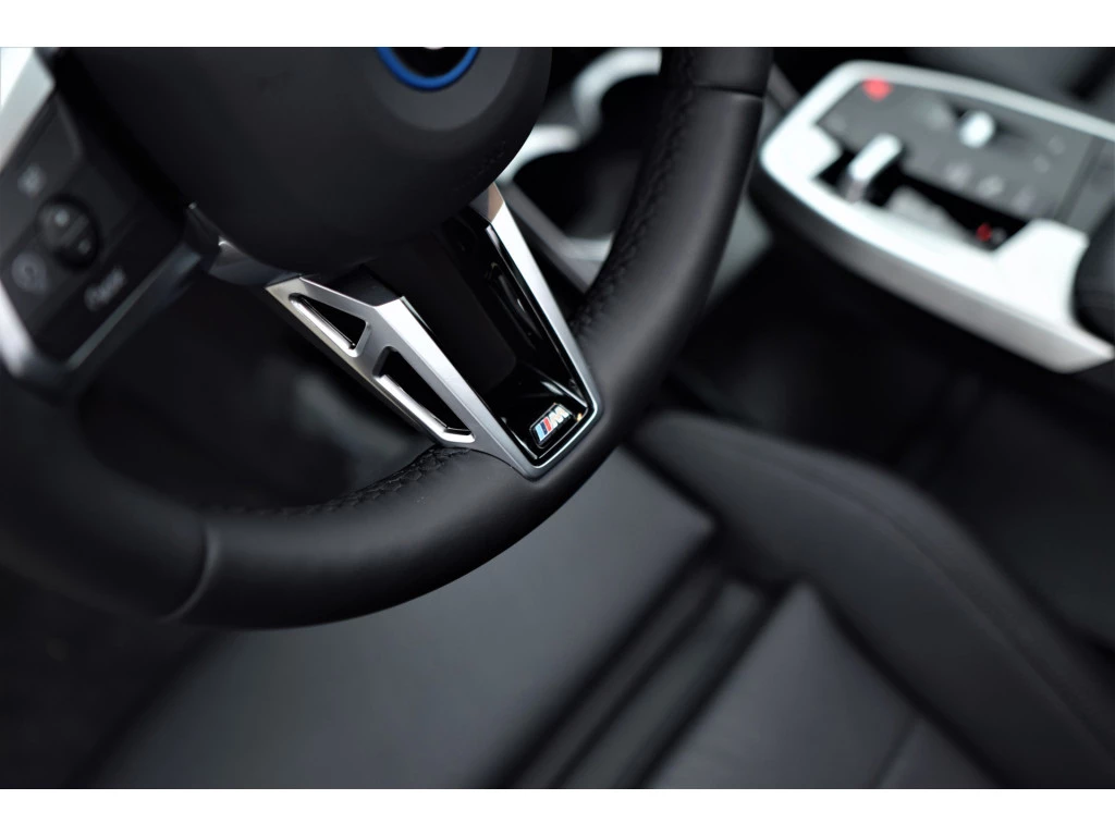 Hoofdafbeelding BMW iX1
