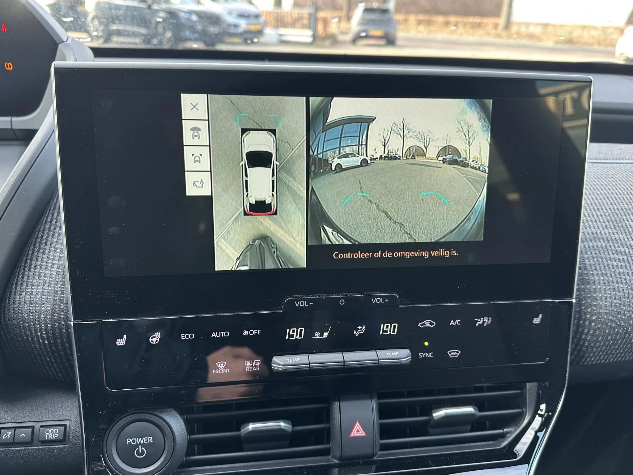 Hoofdafbeelding Toyota bZ4X