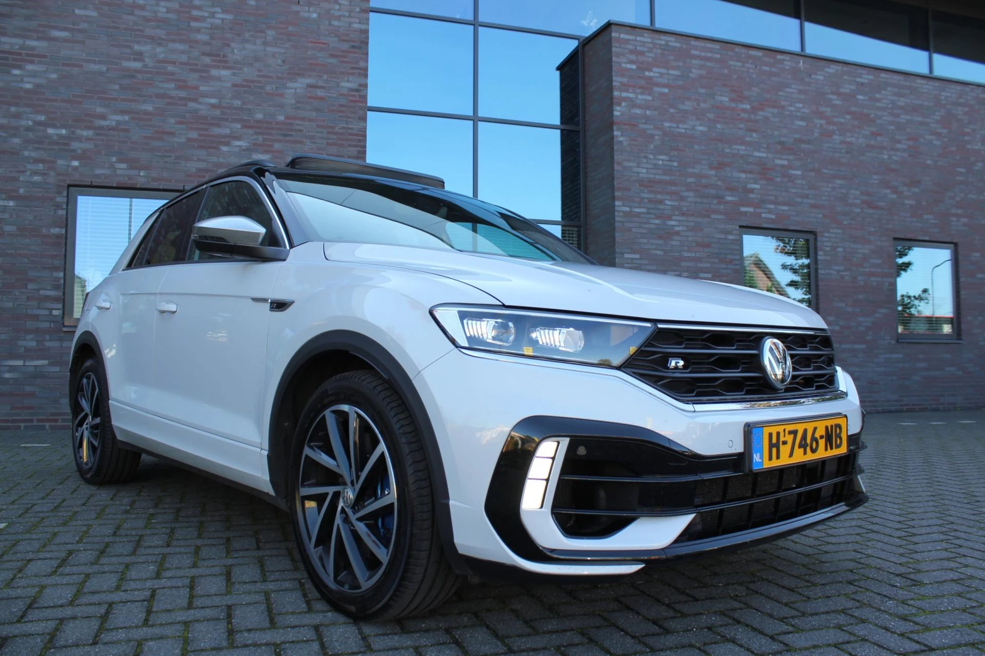 Hoofdafbeelding Volkswagen T-Roc