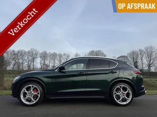 Hoofdafbeelding Alfa Romeo Stelvio Alfa Romeo Stelvio 2.0t Q4 280pk Luxery, My21, Verde Visconti, Uniek!!