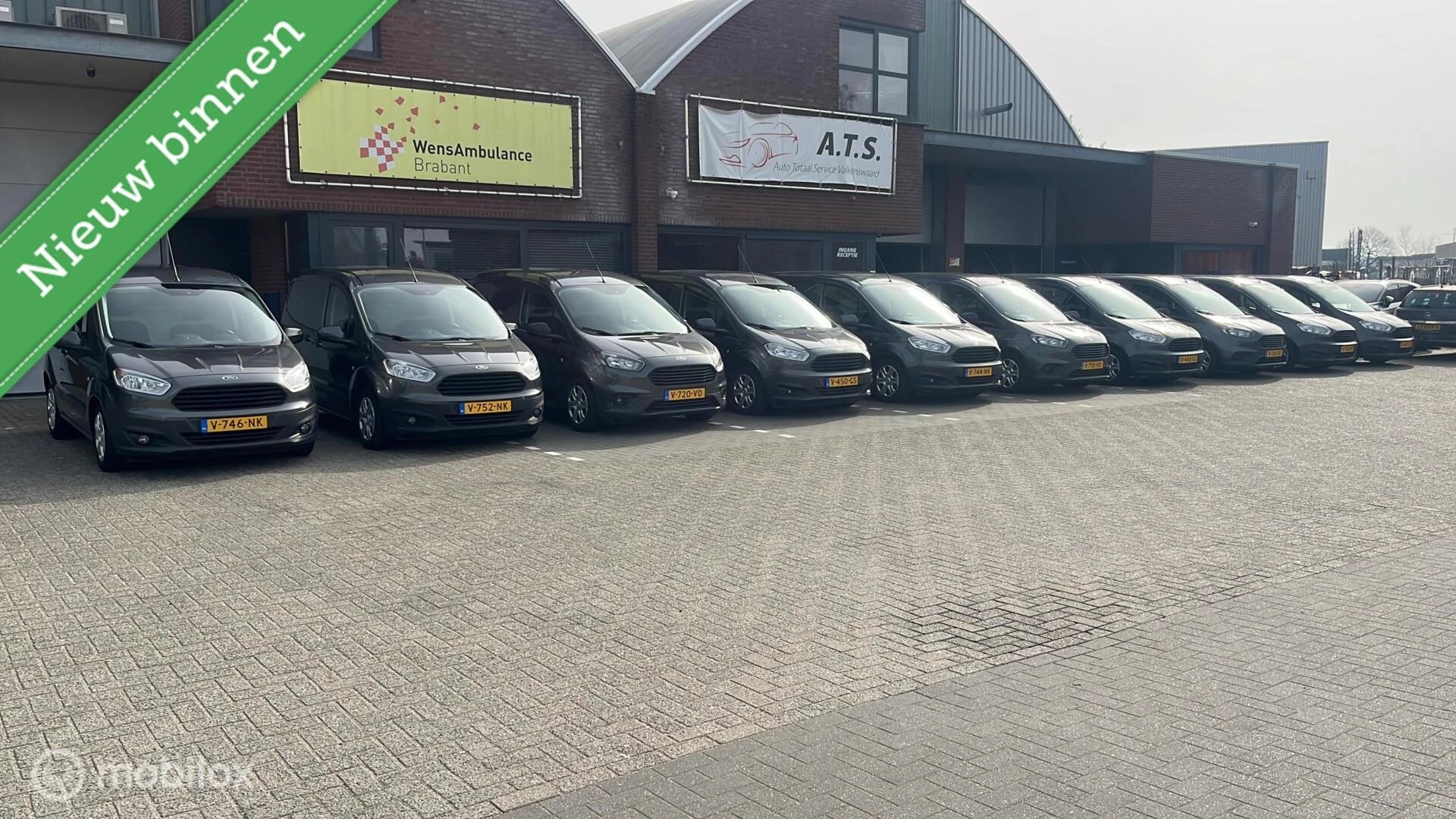 Hoofdafbeelding Ford Transit Courier