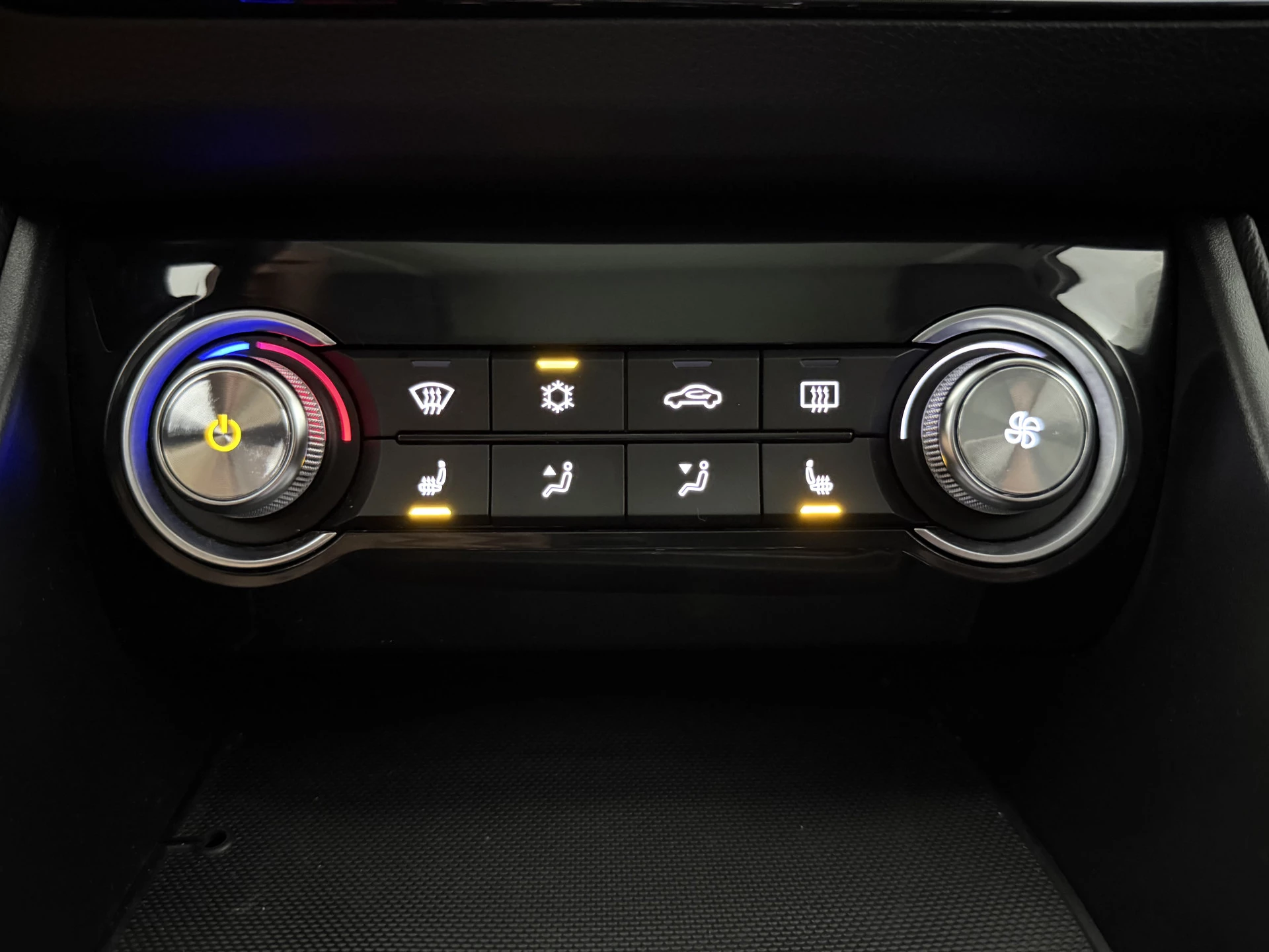 Hoofdafbeelding MG ZS EV