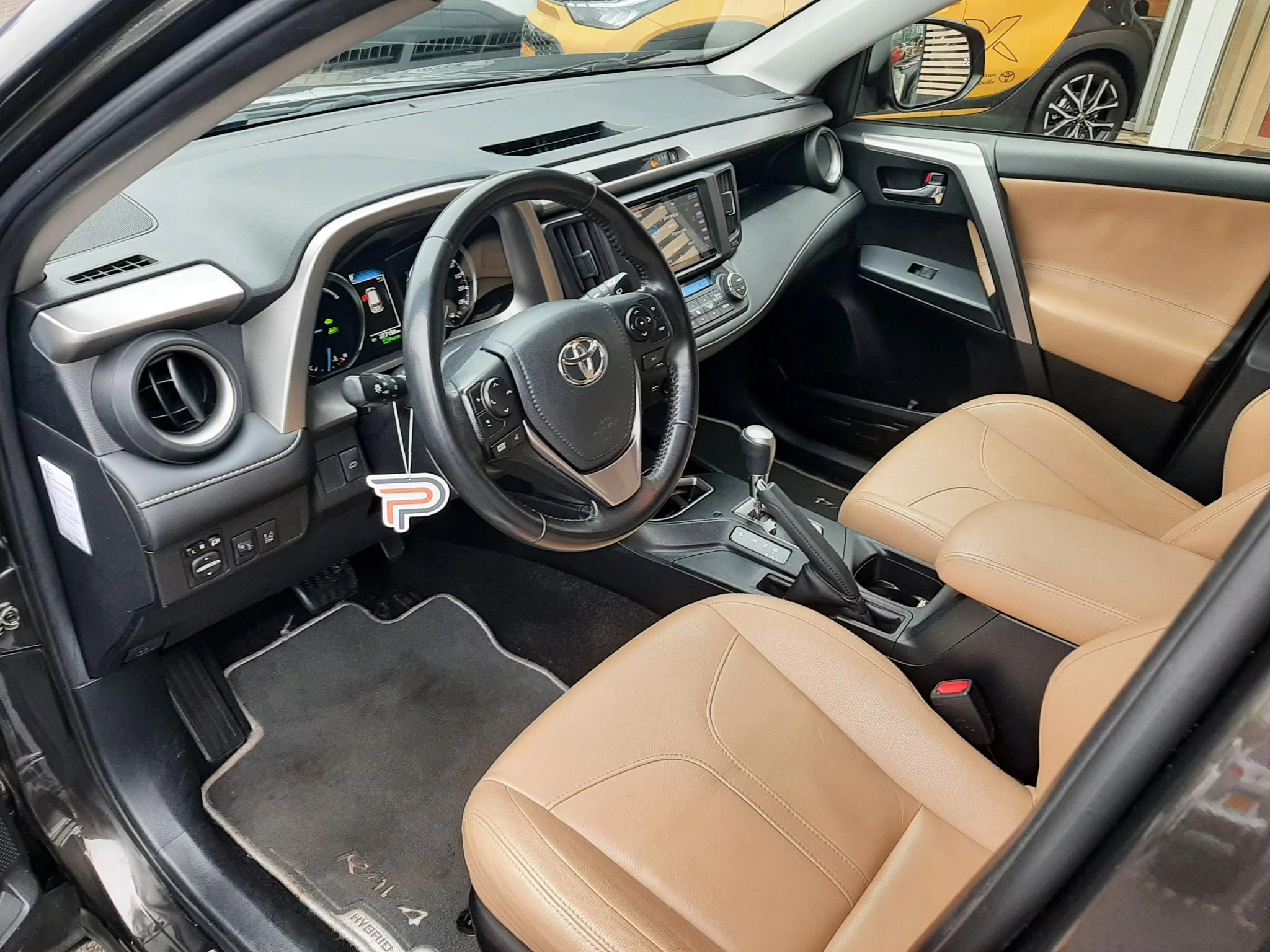 Hoofdafbeelding Toyota RAV4