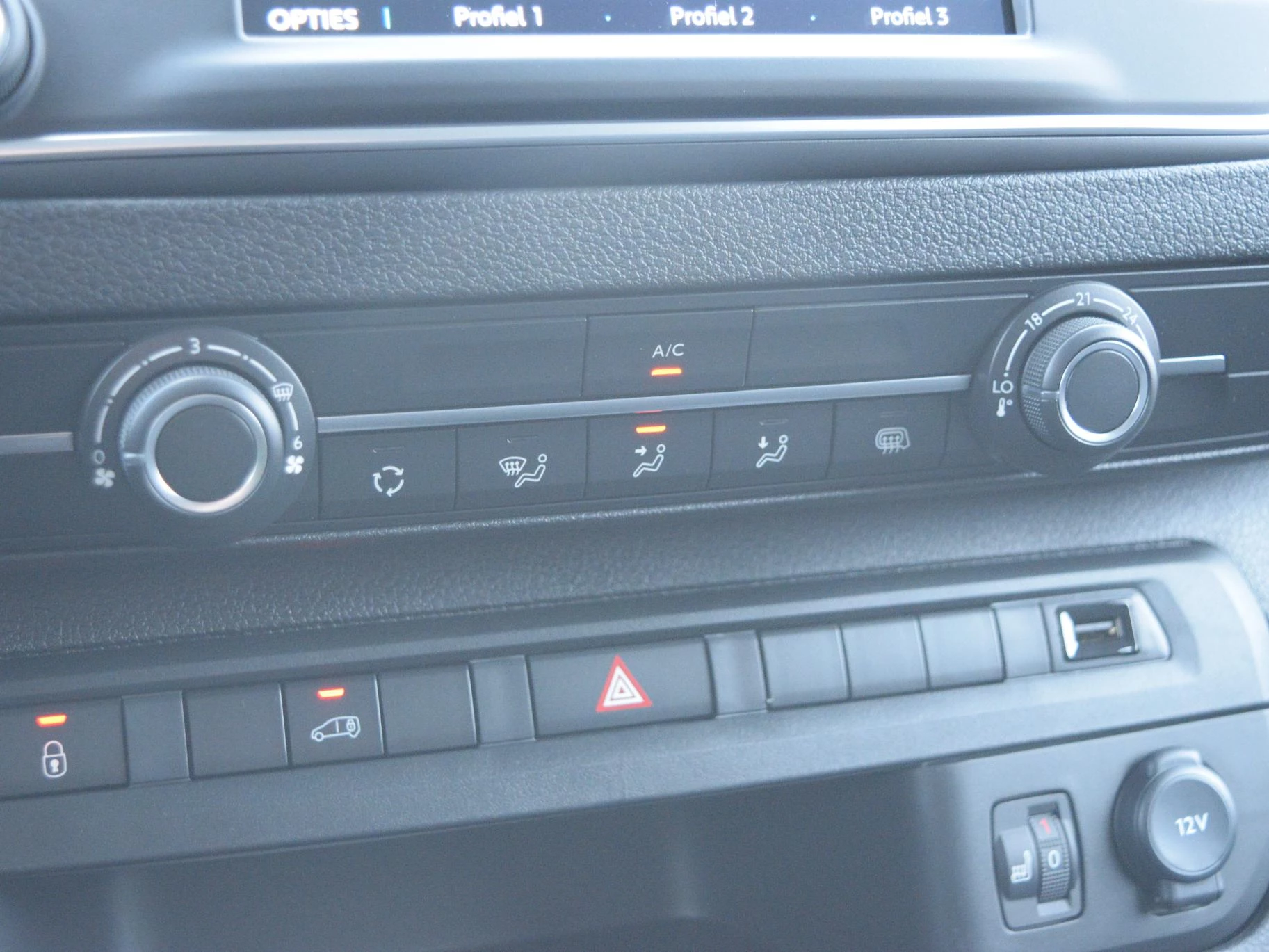 Hoofdafbeelding Peugeot e-Expert