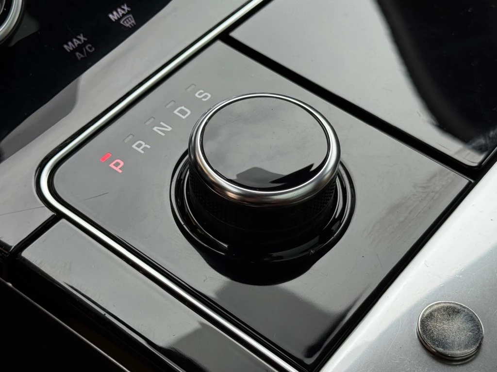 Hoofdafbeelding Land Rover Range Rover Velar