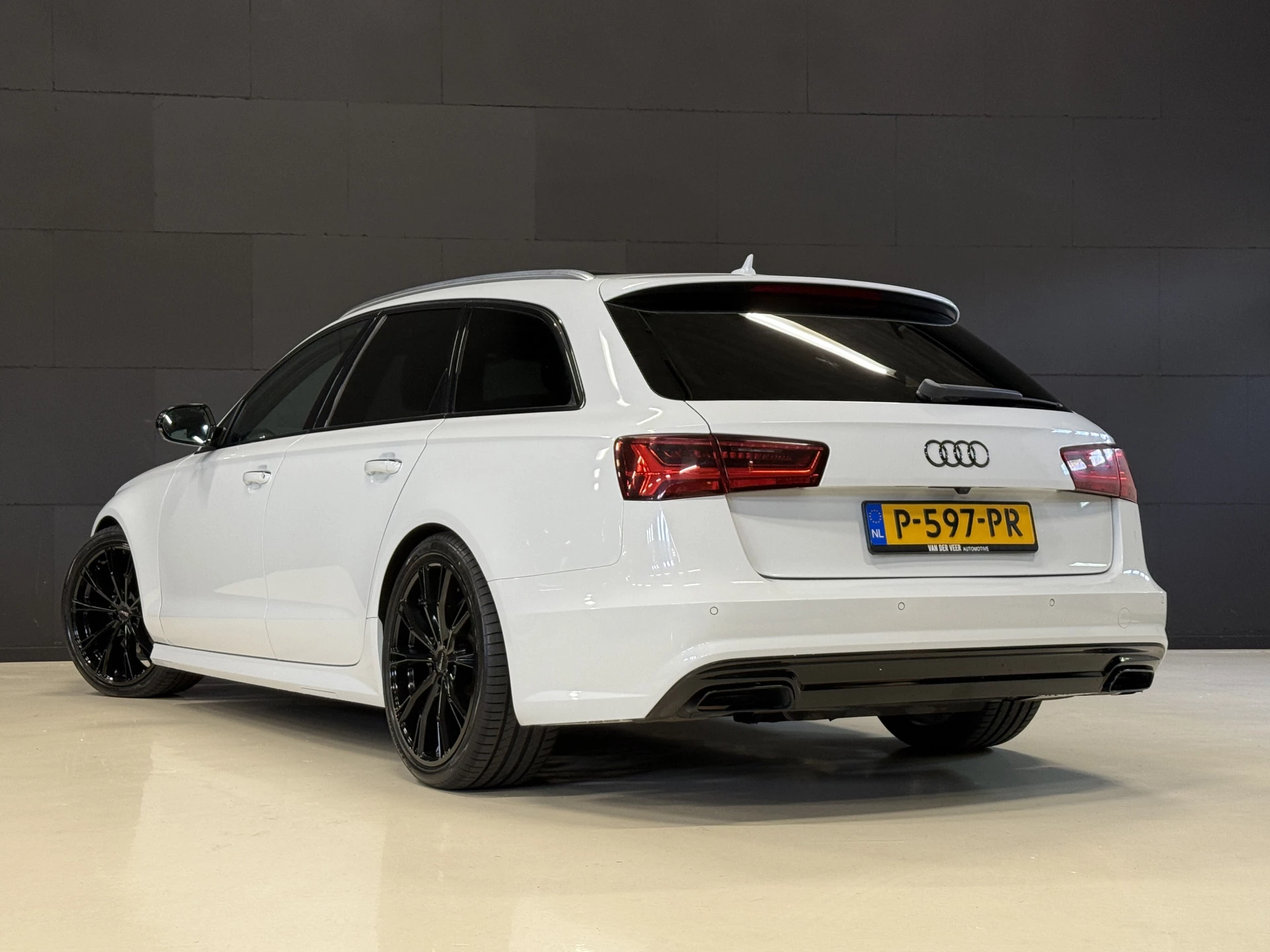 Hoofdafbeelding Audi A6