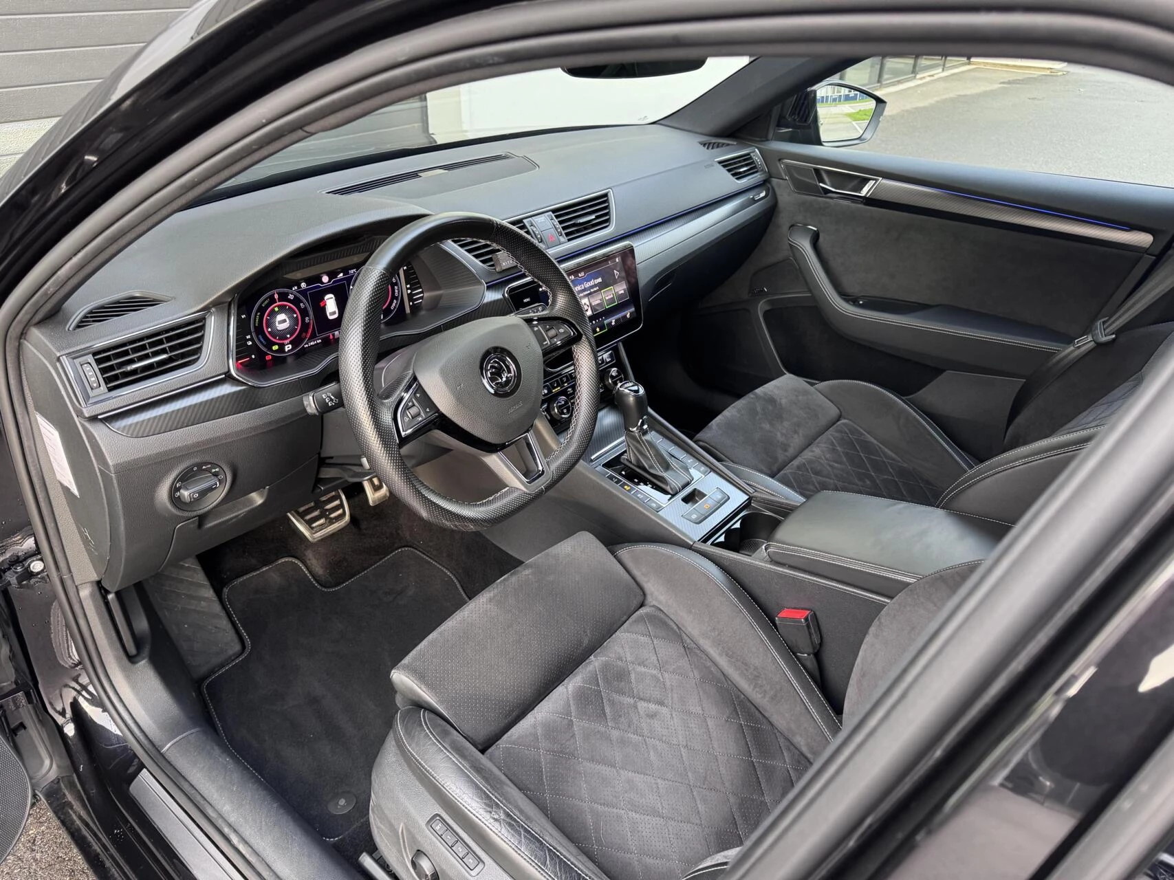 Hoofdafbeelding Škoda Superb