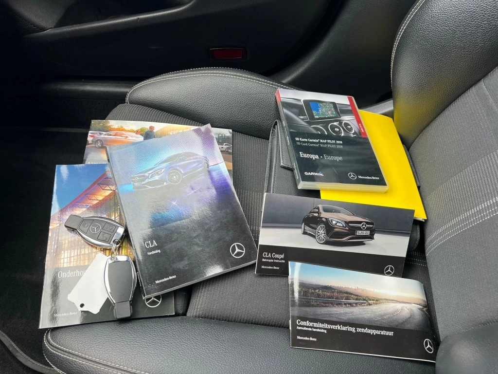 Hoofdafbeelding Mercedes-Benz CLA