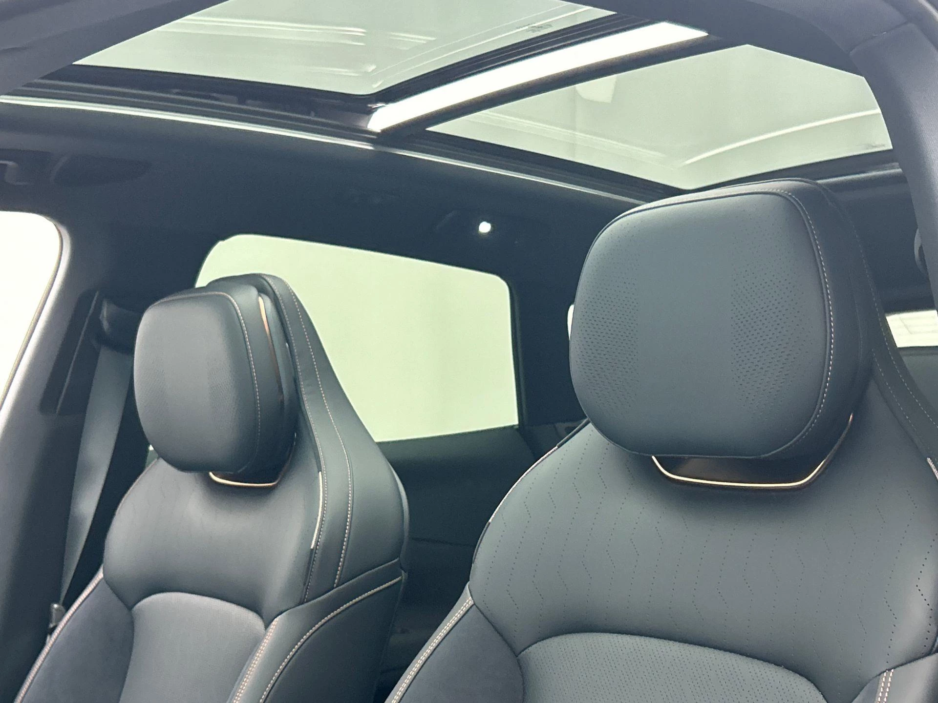 Hoofdafbeelding Lynk & Co 08