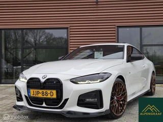 BMW 4-serie Coupé 420i M-Sport | Schuifdak| Leer | Sfeerverlichting |Carplay|
