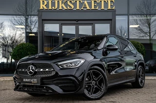 Mercedes GLA-klasse 200 AMG|PANO|19''|CAMERA|CARBON|NIGHT