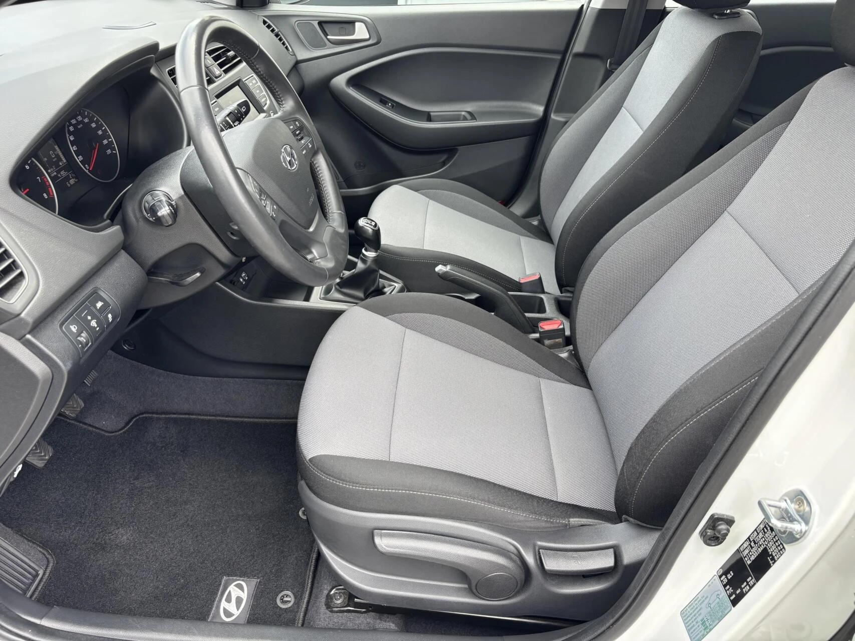 Hoofdafbeelding Hyundai i20