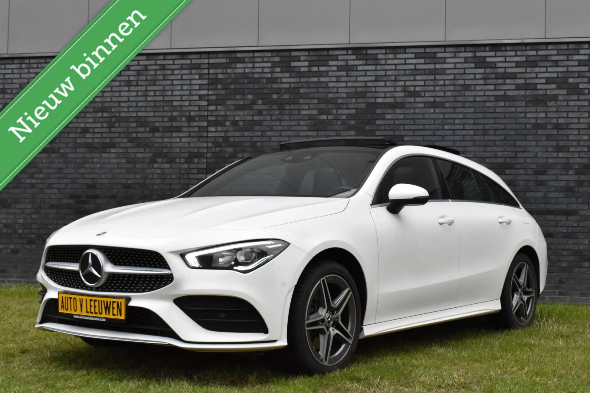 Hoofdafbeelding Mercedes-Benz CLA
