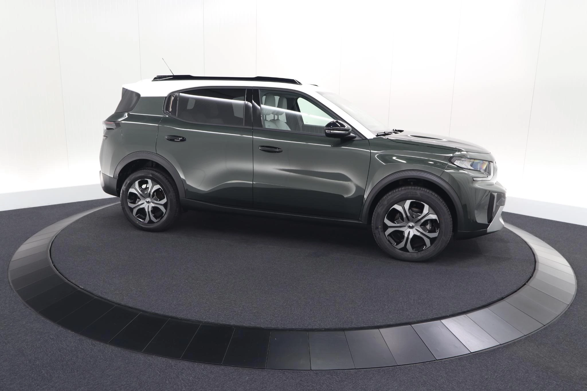 Hoofdafbeelding Citroën ë-C3 Aircross