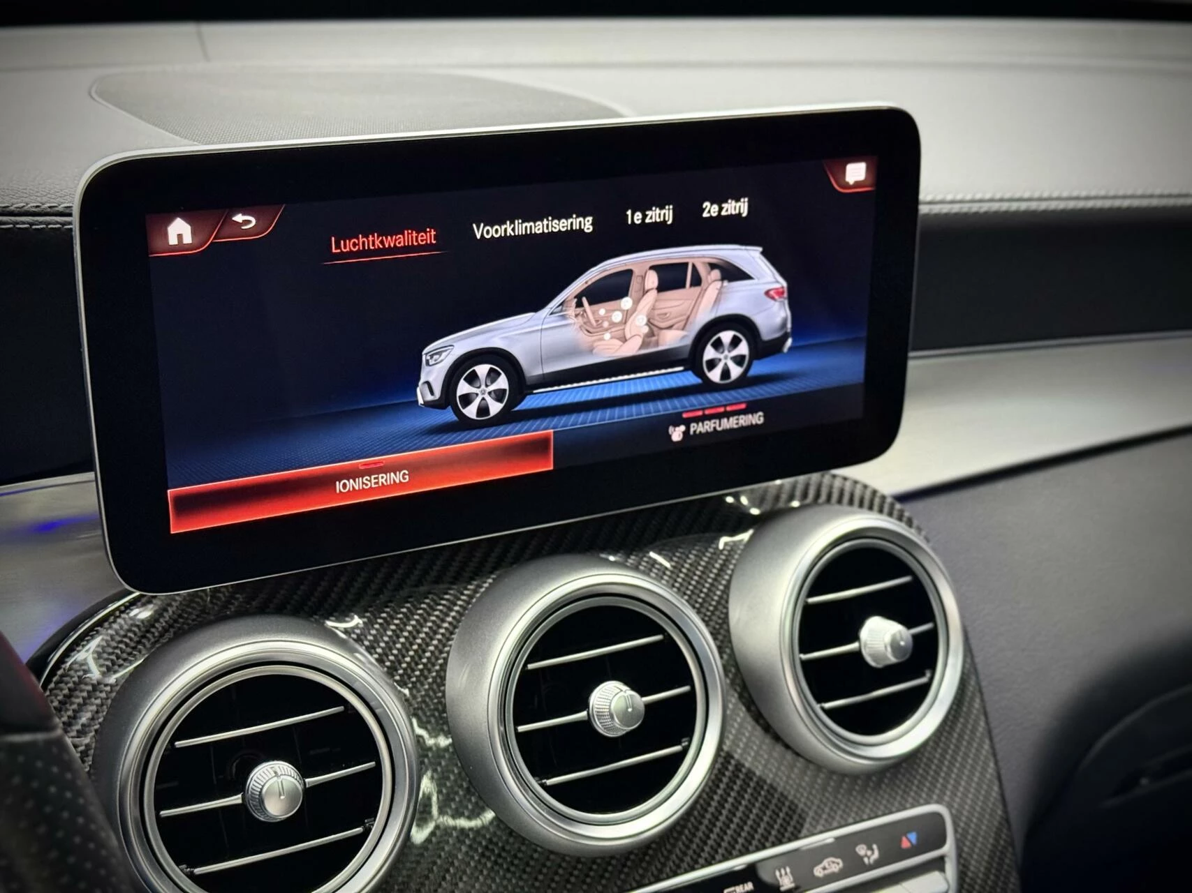 Hoofdafbeelding Mercedes-Benz GLC