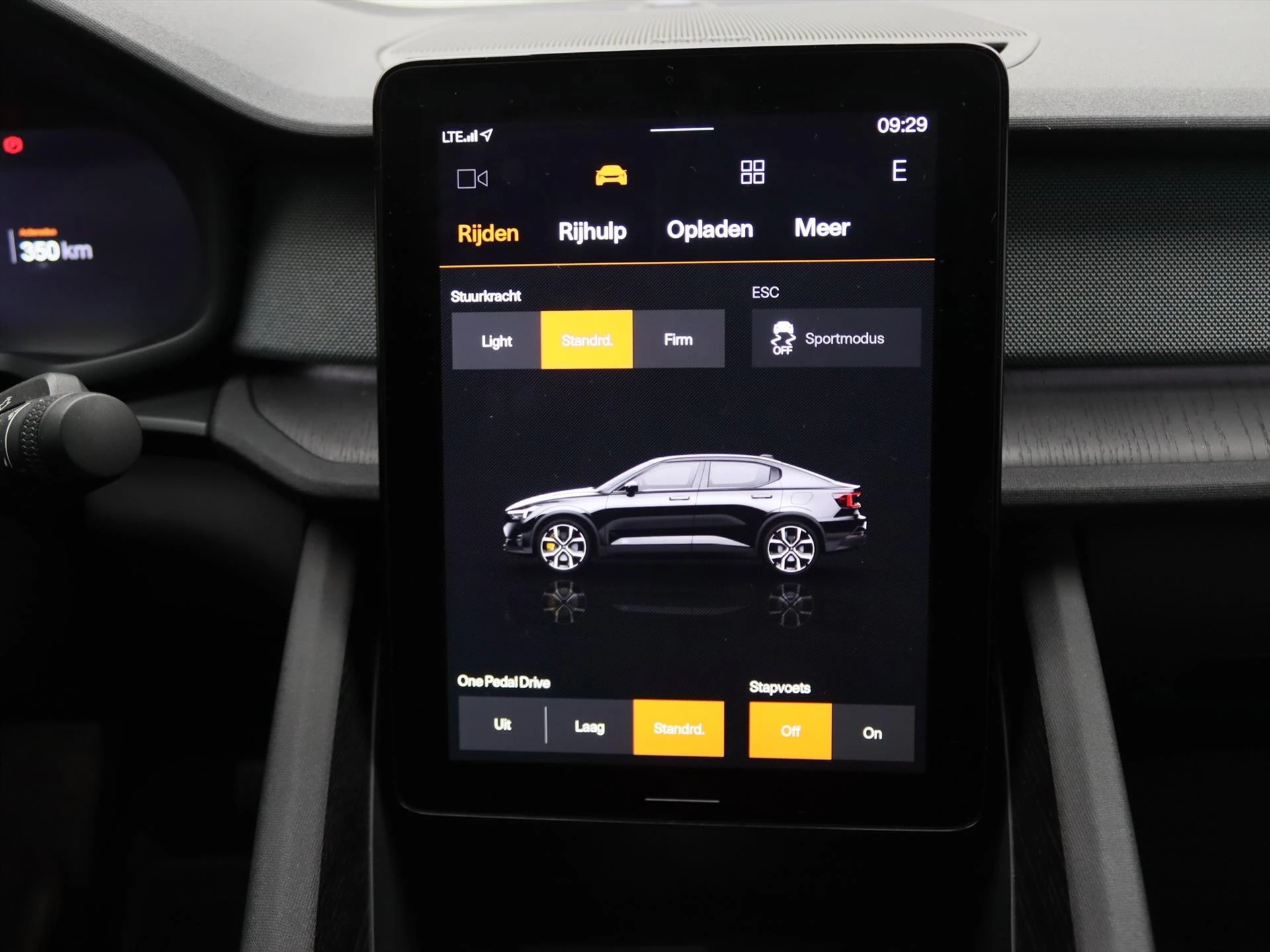 Hoofdafbeelding Polestar 2