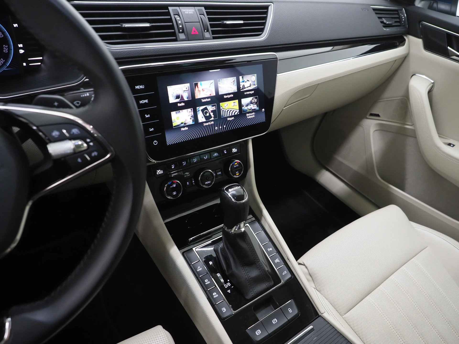 Hoofdafbeelding Škoda Superb