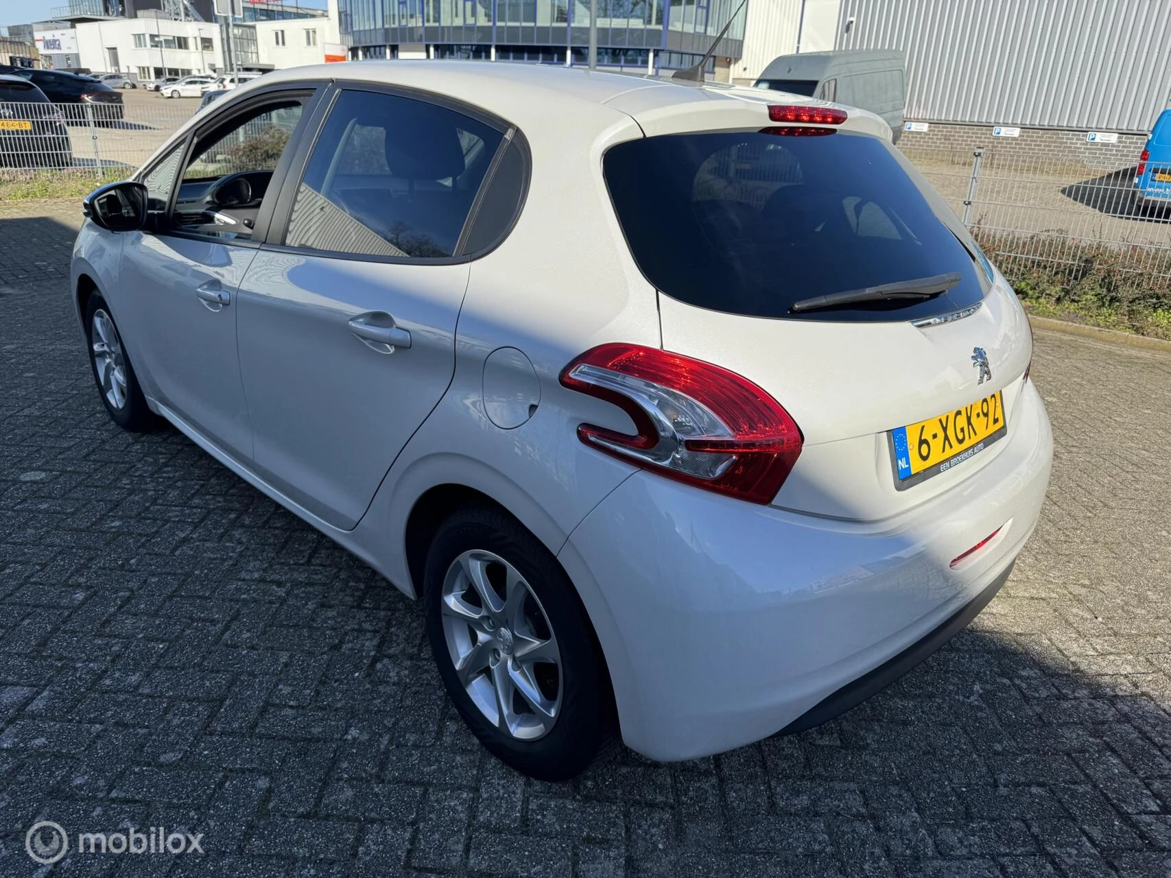 Hoofdafbeelding Peugeot 208