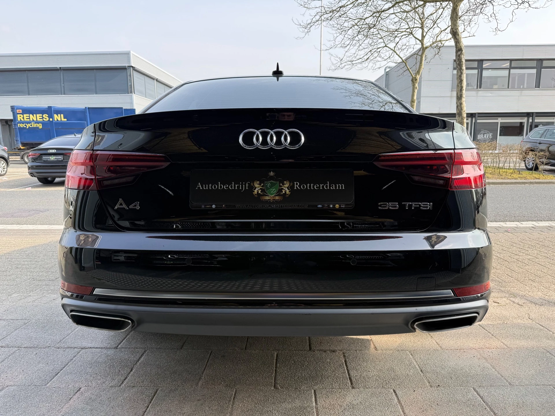 Hoofdafbeelding Audi A4