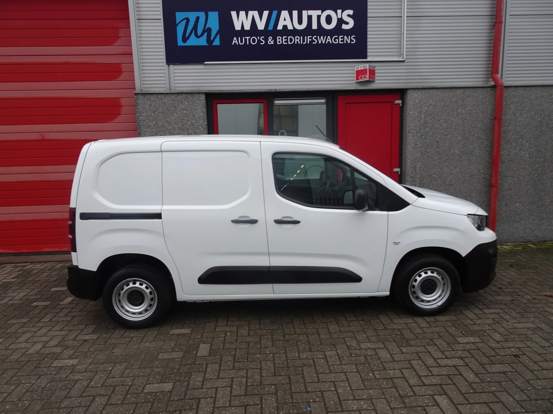 Hoofdafbeelding Peugeot Partner