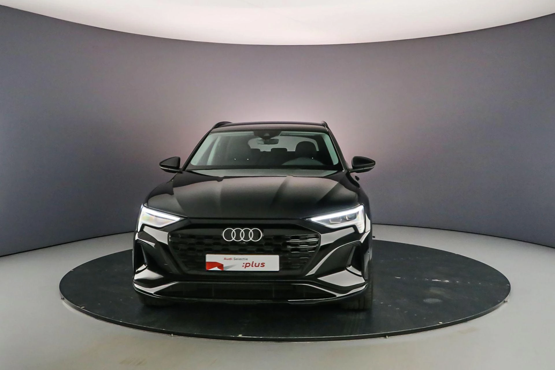 Hoofdafbeelding Audi Q8 e-tron