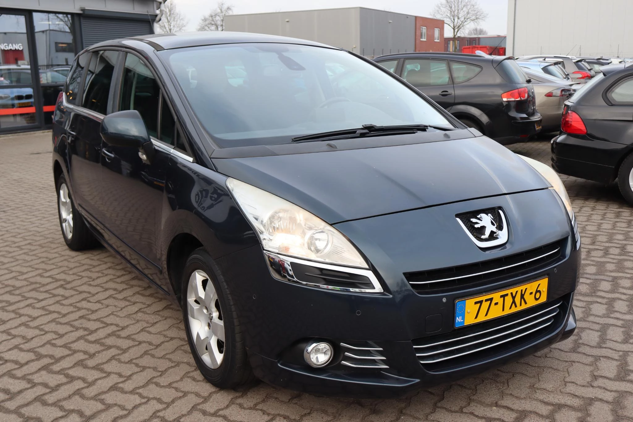 Hoofdafbeelding Peugeot 5008