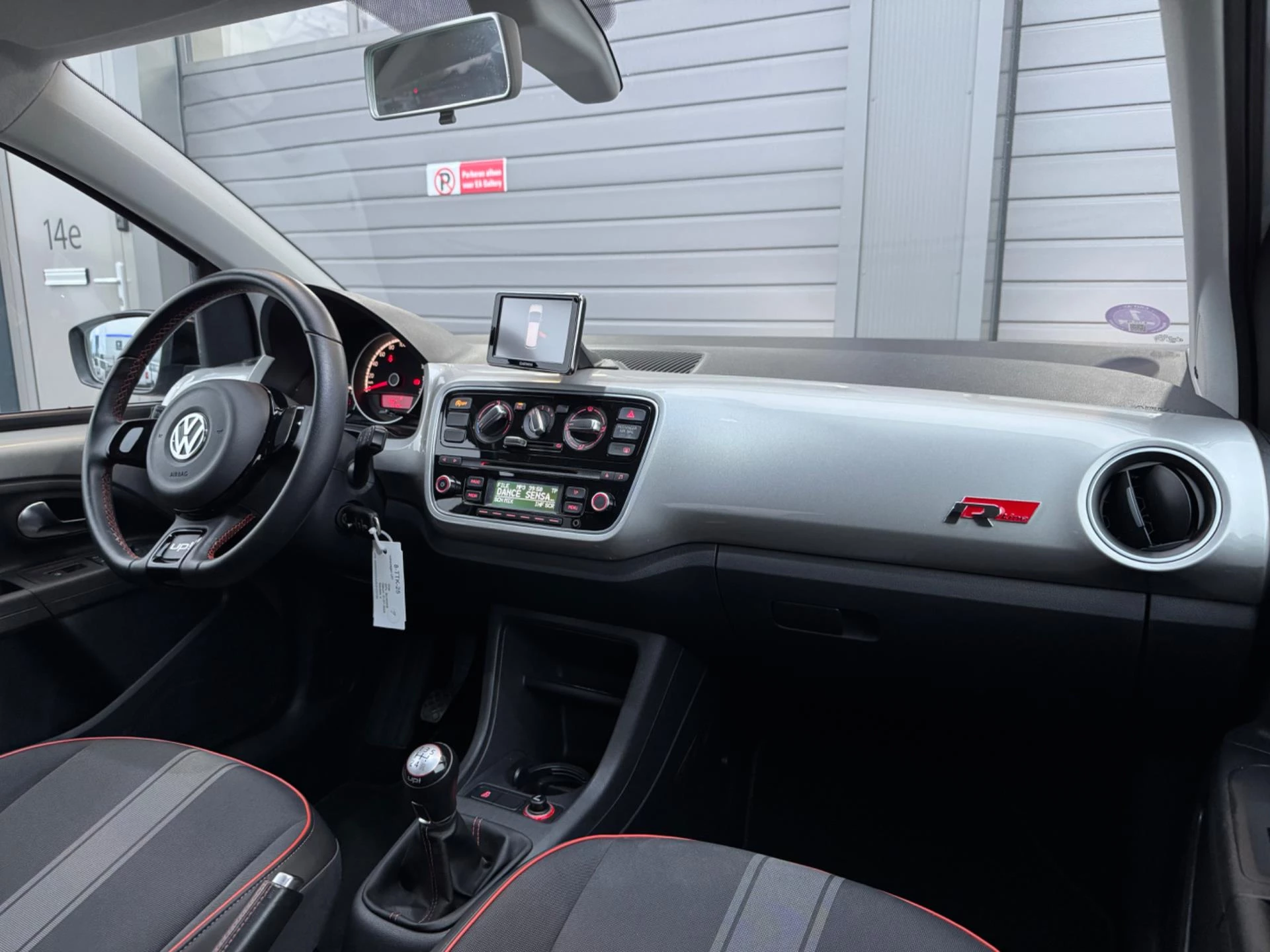 Hoofdafbeelding Volkswagen up!