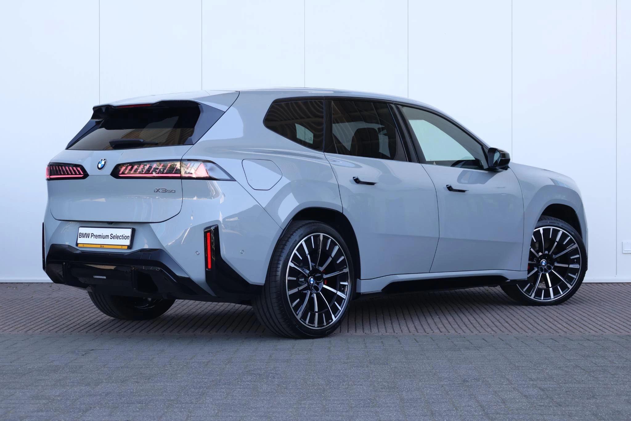 Hoofdafbeelding BMW iX3