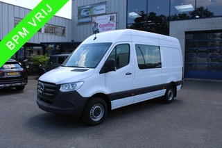 Hoofdafbeelding Mercedes-Benz Sprinter Mercedes-Benz Sprinter 317 CDI L2H2 DC 3500 kg trekhaak, MBUX met camera, Geveerde stoel
