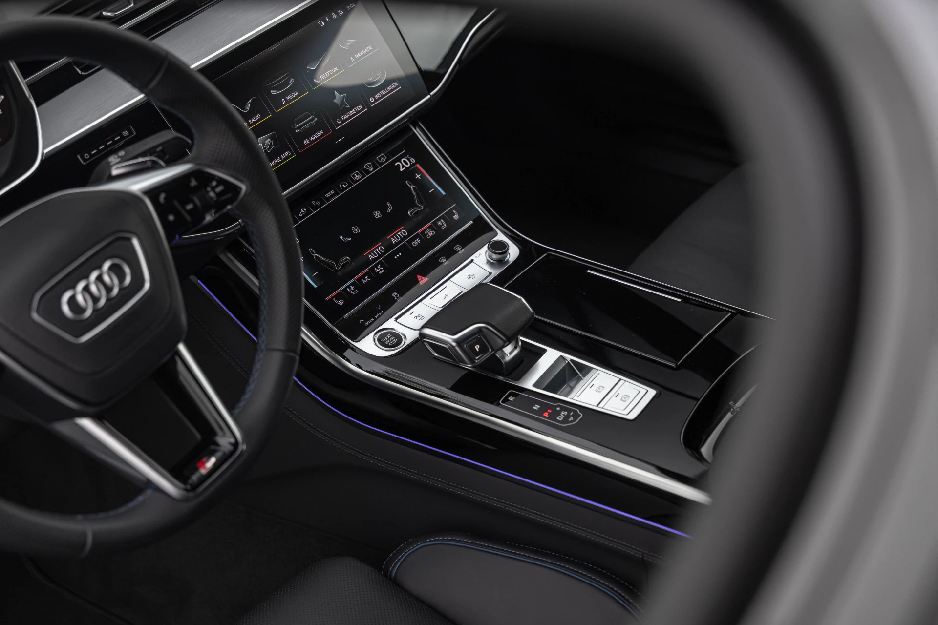 Hoofdafbeelding Audi A8