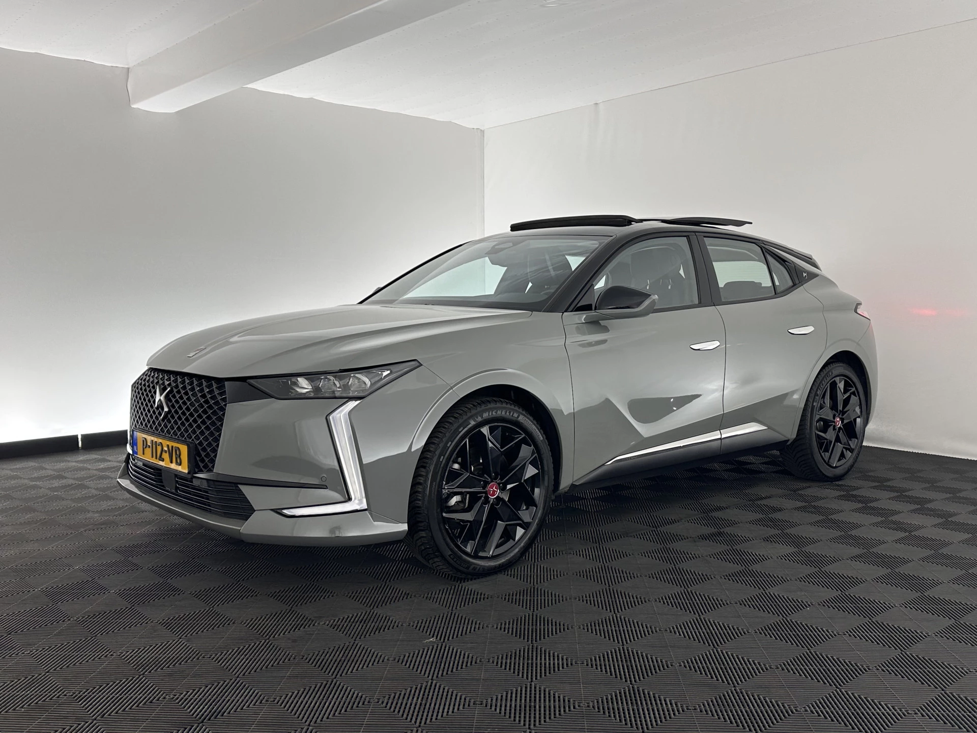 Hoofdafbeelding DS DS 4