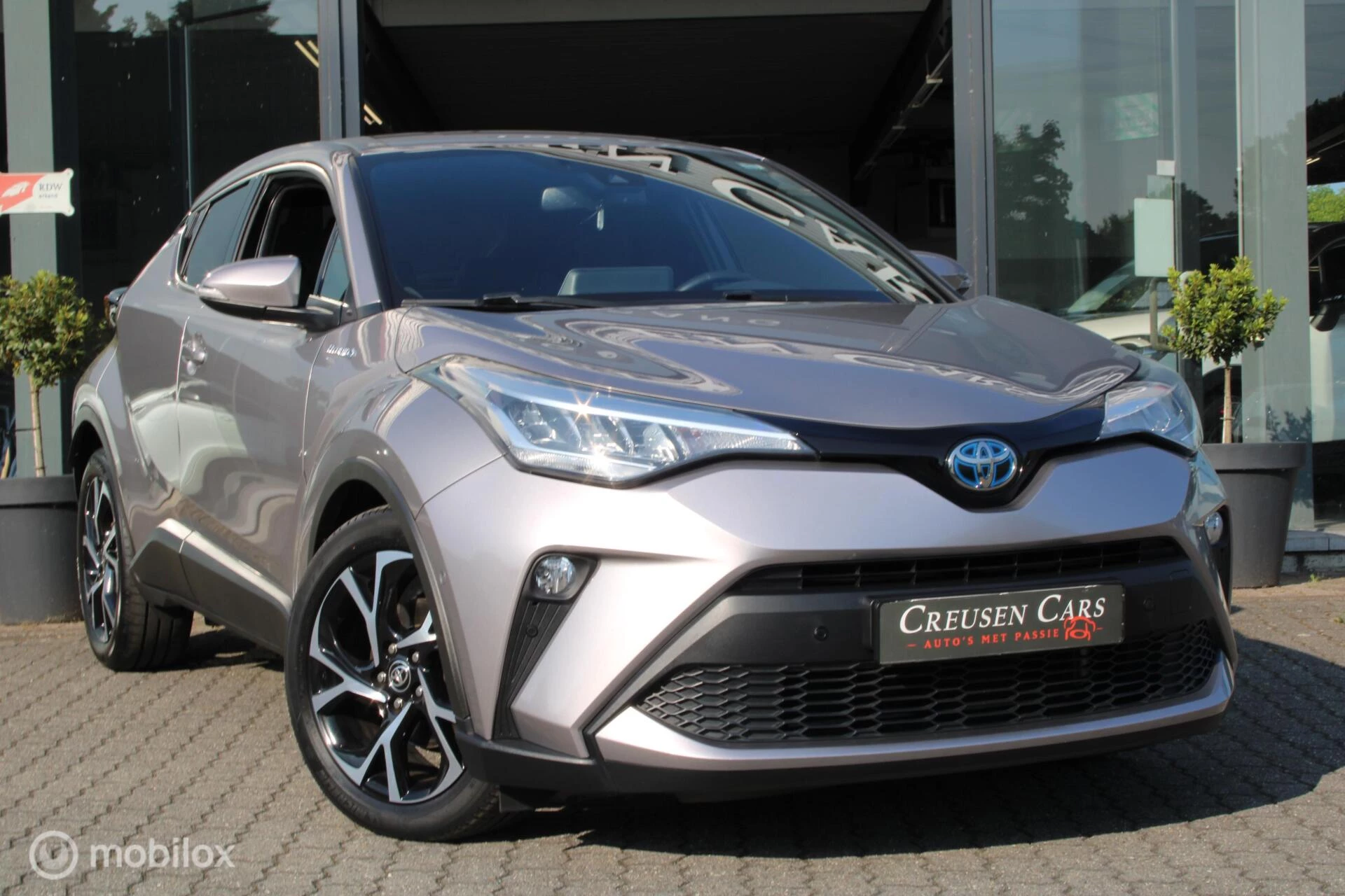 Hoofdafbeelding Toyota C-HR
