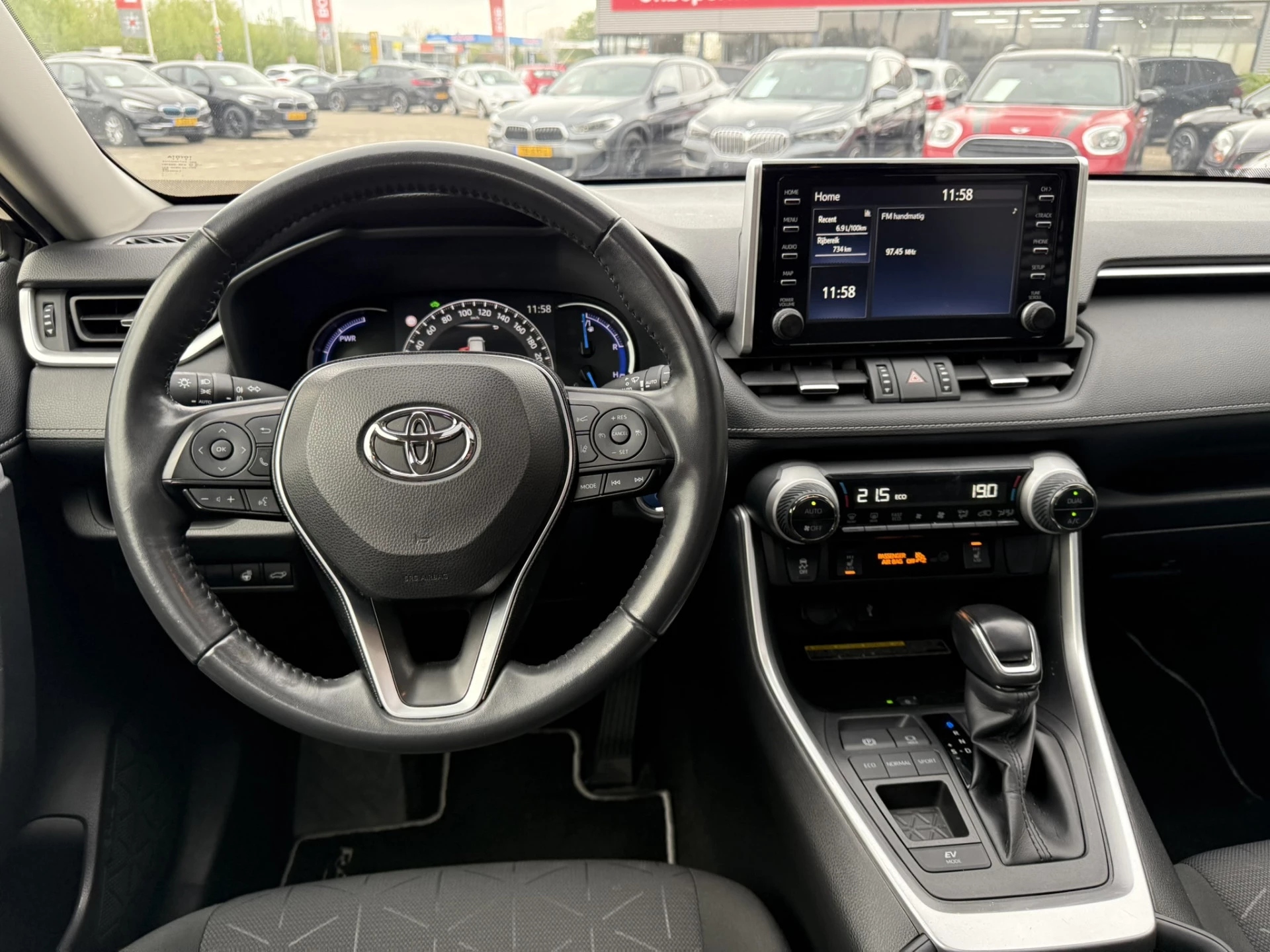 Hoofdafbeelding Toyota RAV4