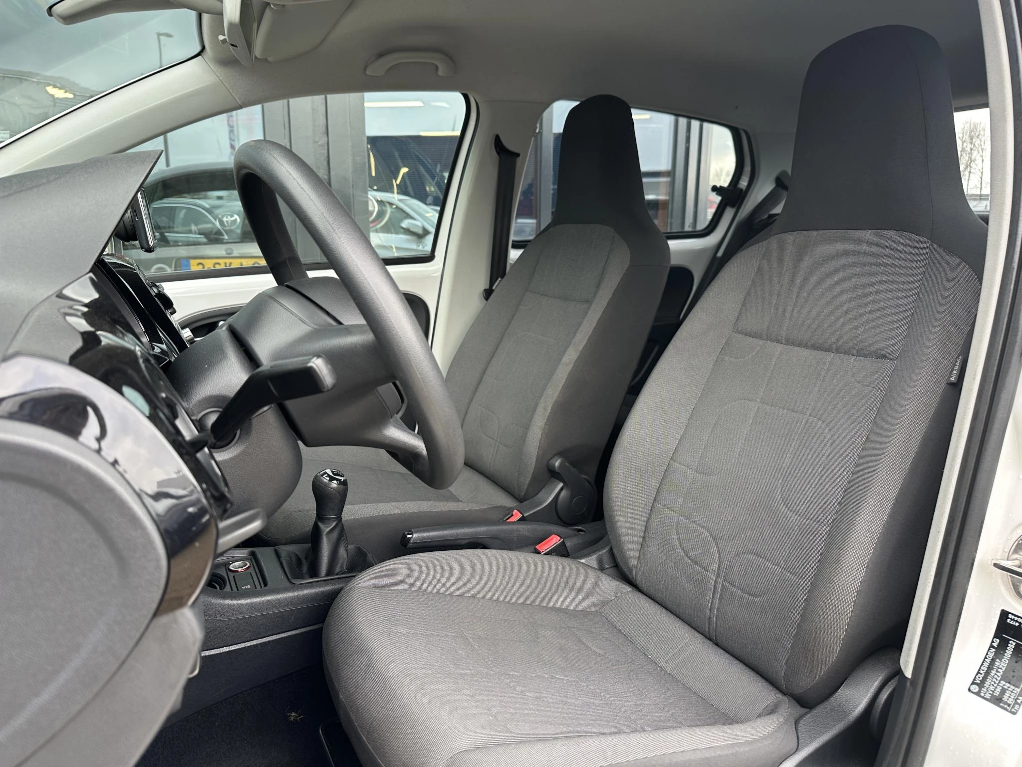 Hoofdafbeelding Volkswagen up!