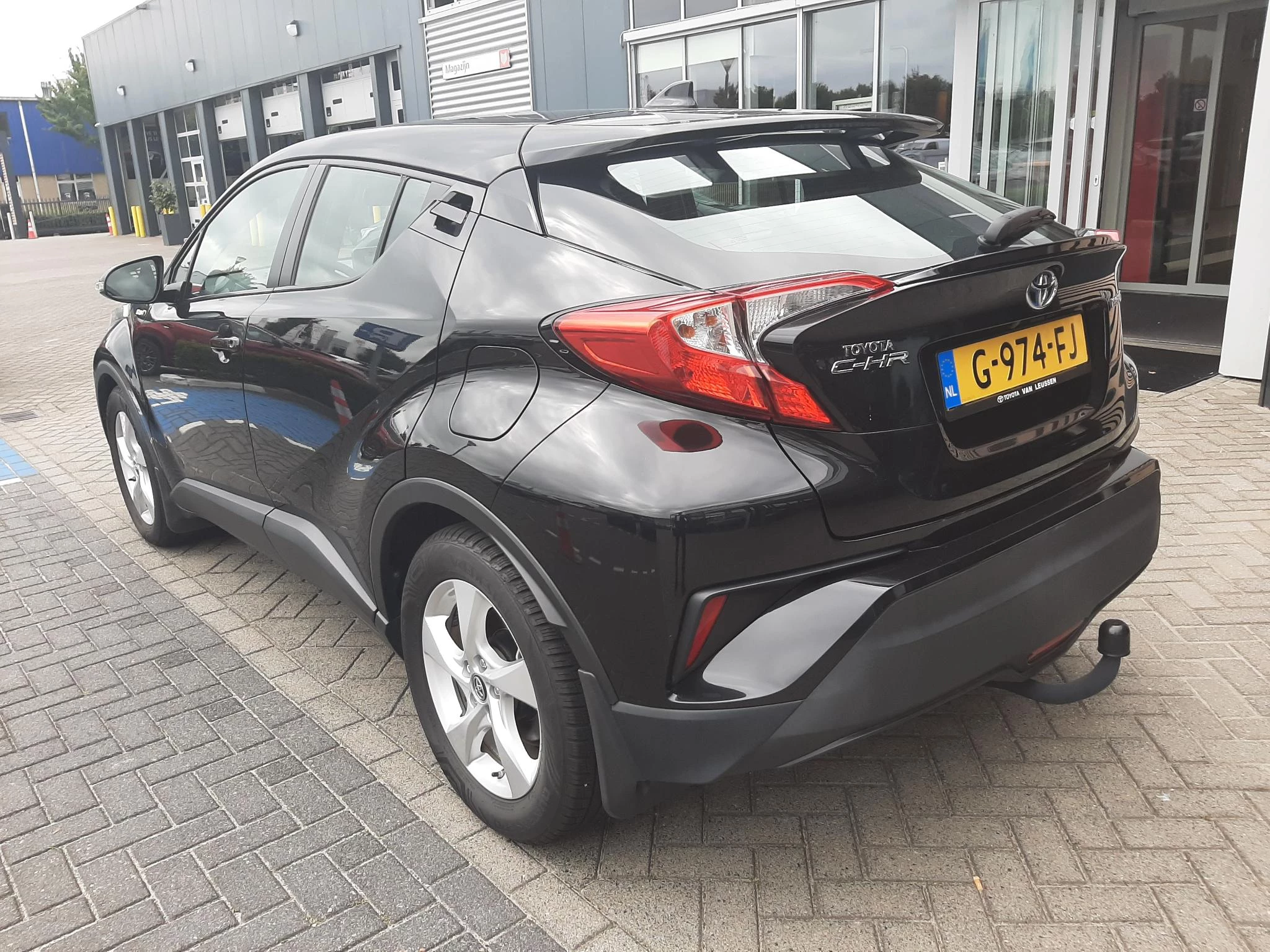 Hoofdafbeelding Toyota C-HR