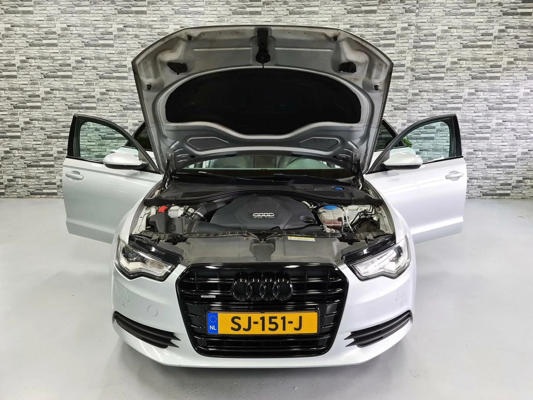 Hoofdafbeelding Audi A6