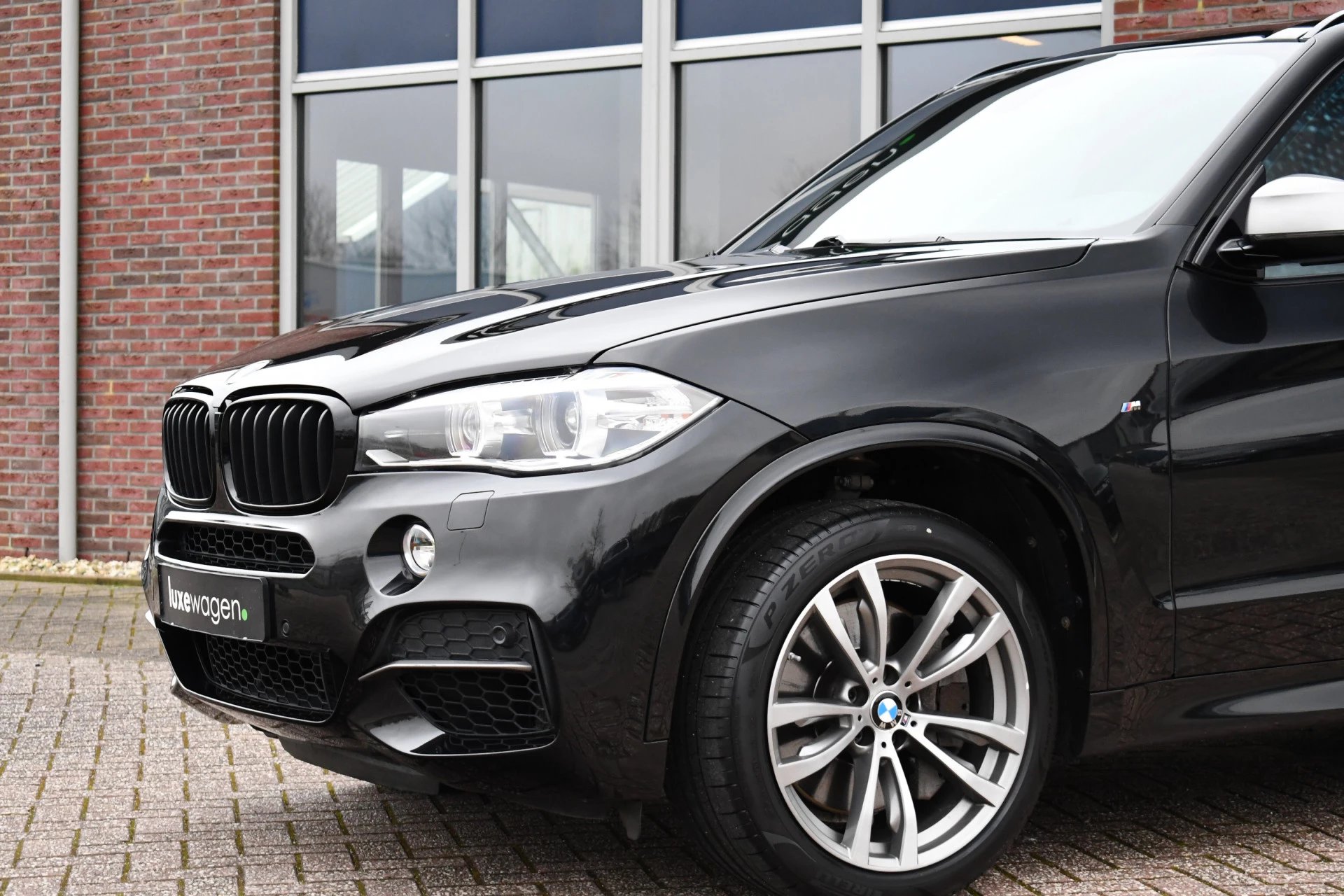 Hoofdafbeelding BMW X5