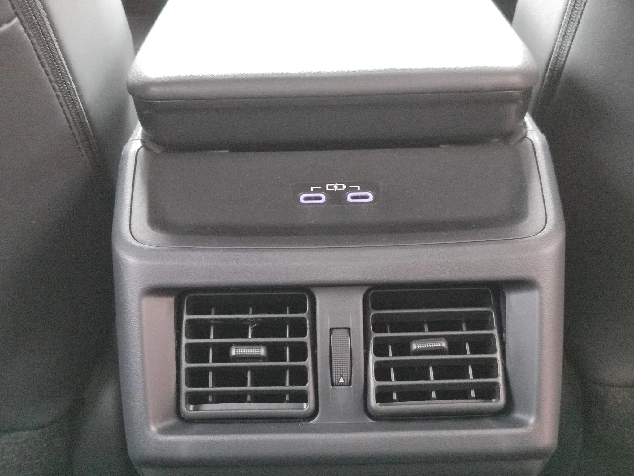 Hoofdafbeelding Toyota bZ4X