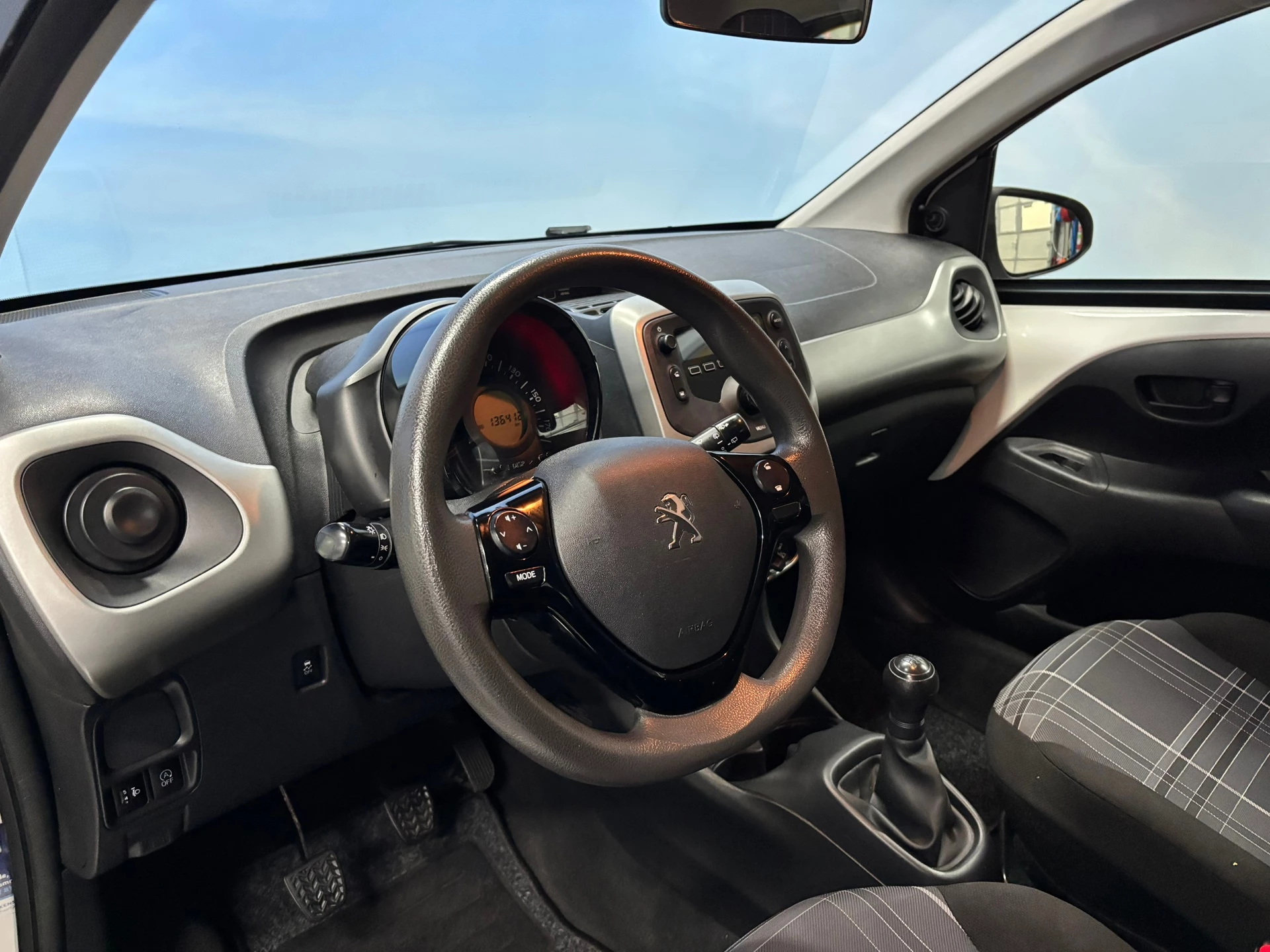 Hoofdafbeelding Peugeot 108