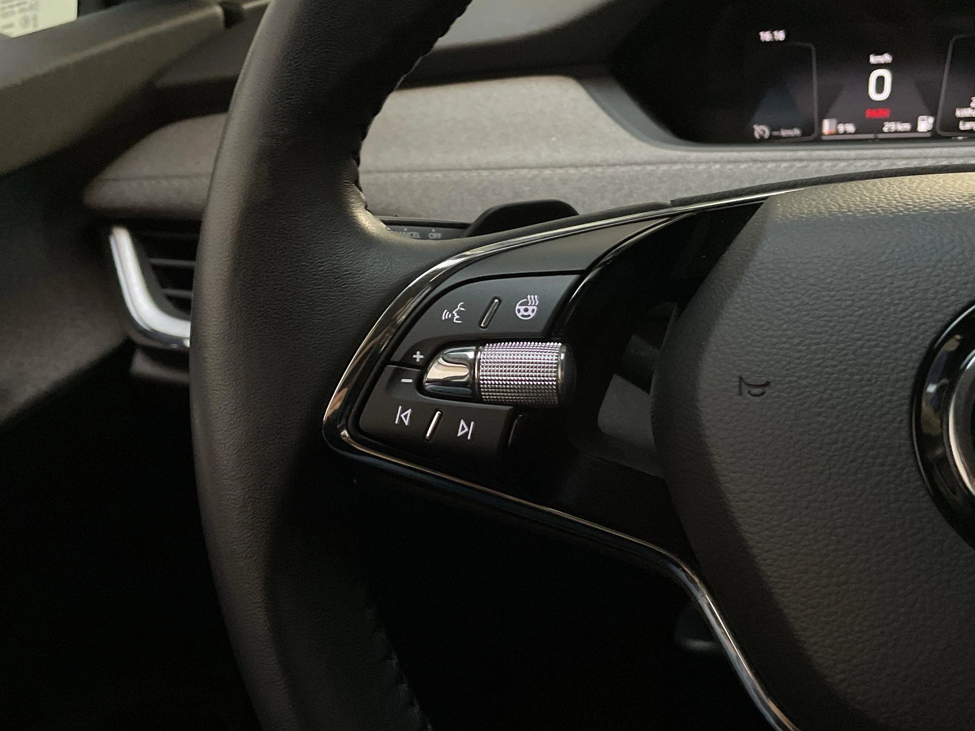 Hoofdafbeelding Škoda Enyaq iV