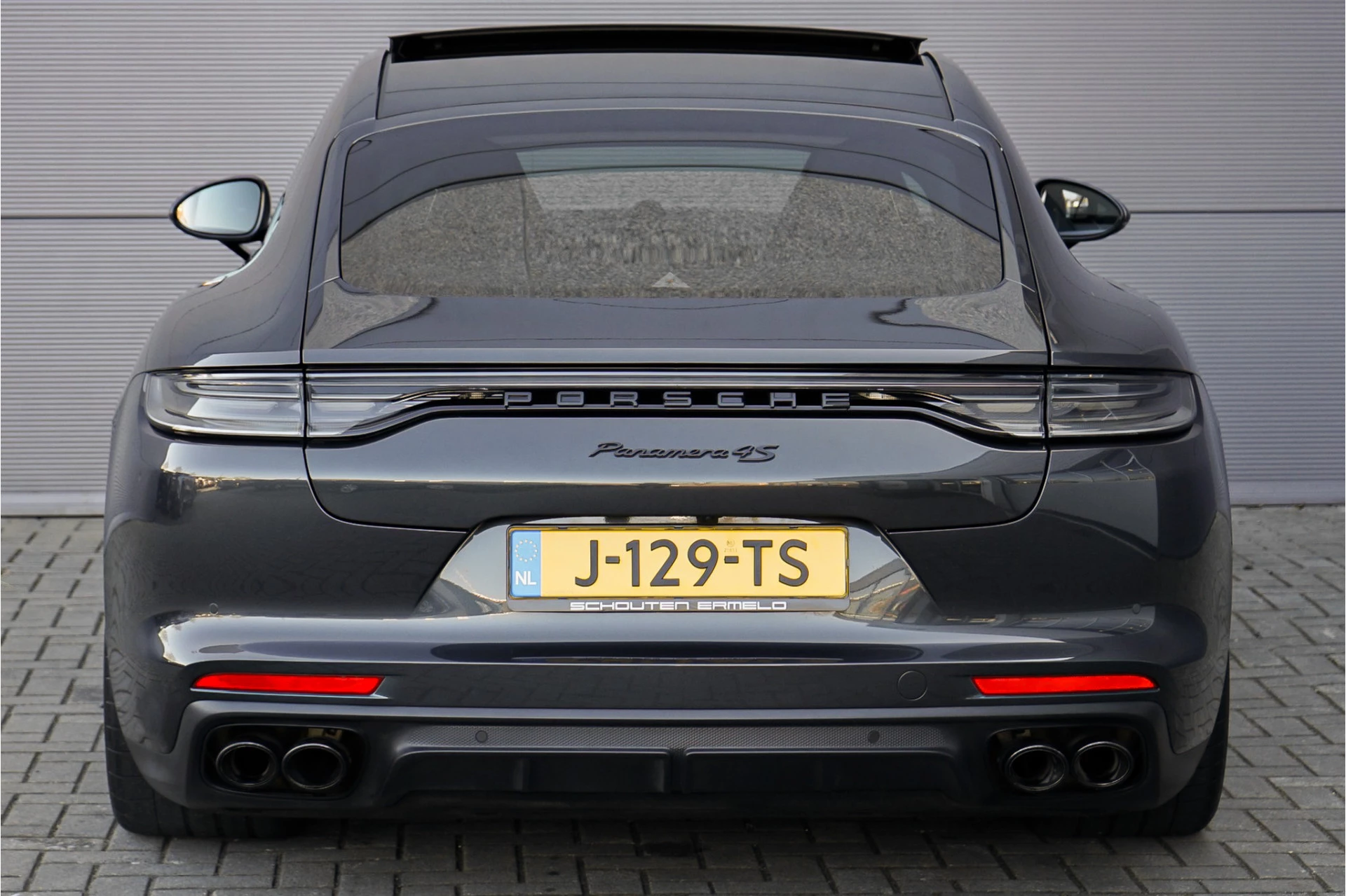 Hoofdafbeelding Porsche Panamera