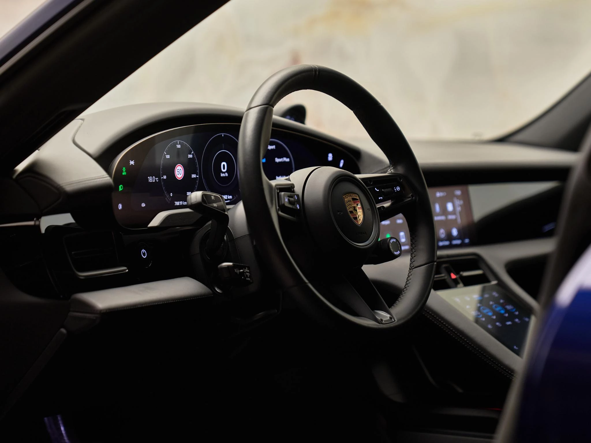 Hoofdafbeelding Porsche Taycan