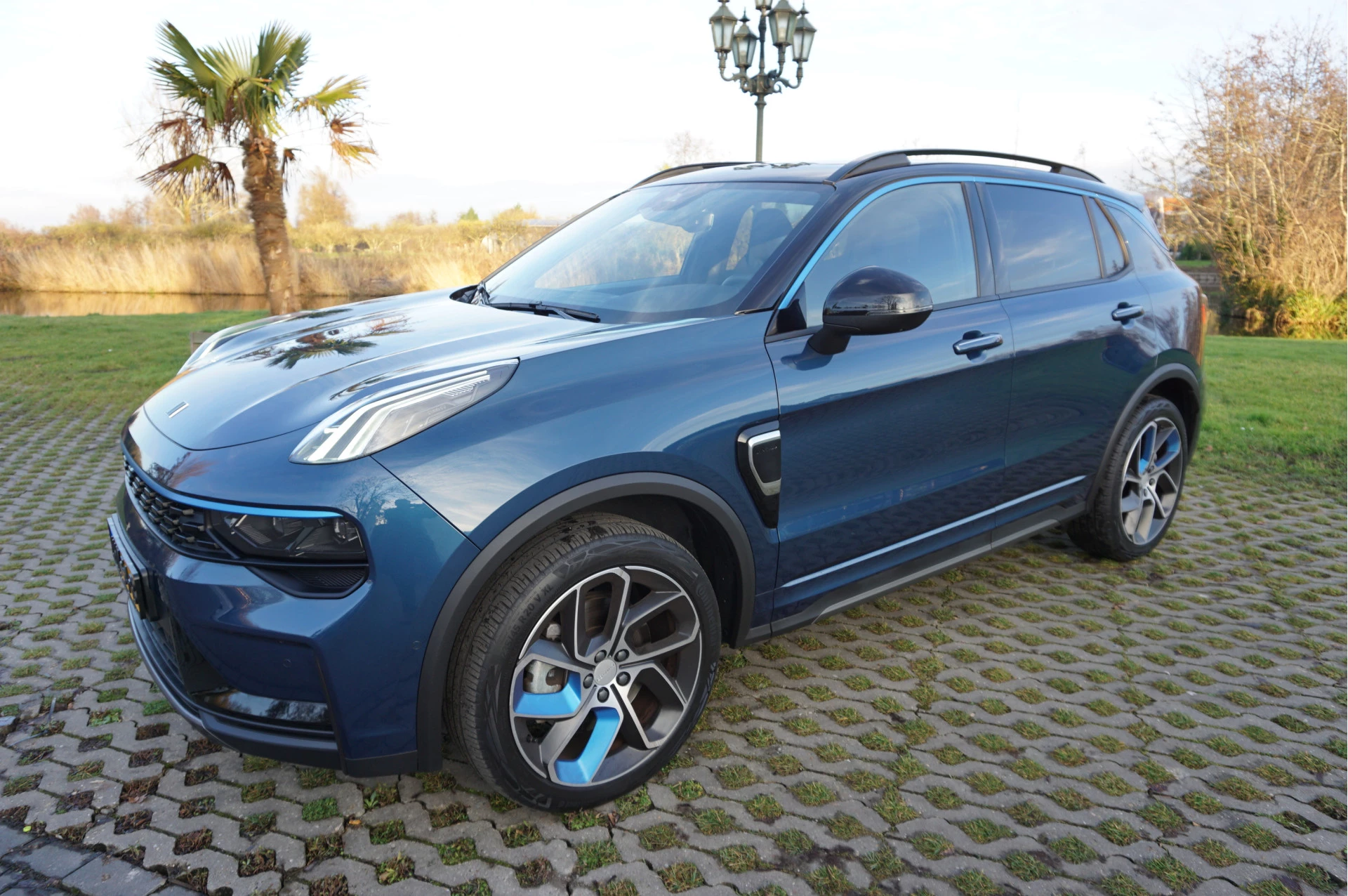 Hoofdafbeelding Lynk & Co 01