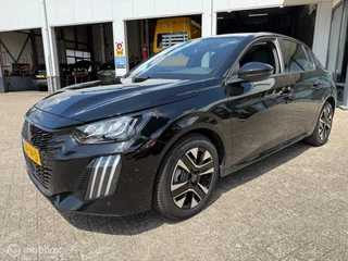 PEUGEOT 208 100 PK ALLURE DRAADLOZE CARPLAY NIEUWE MODEL RIJKLAAR PRIJS