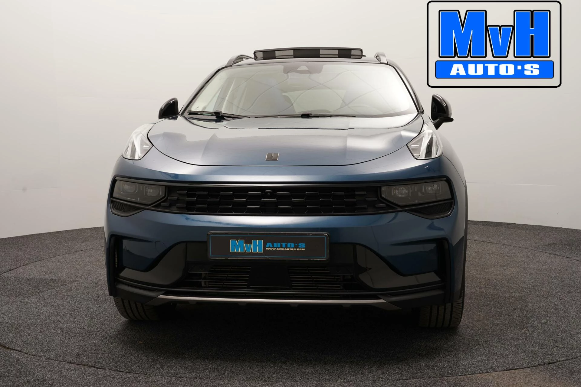 Hoofdafbeelding Lynk & Co 01