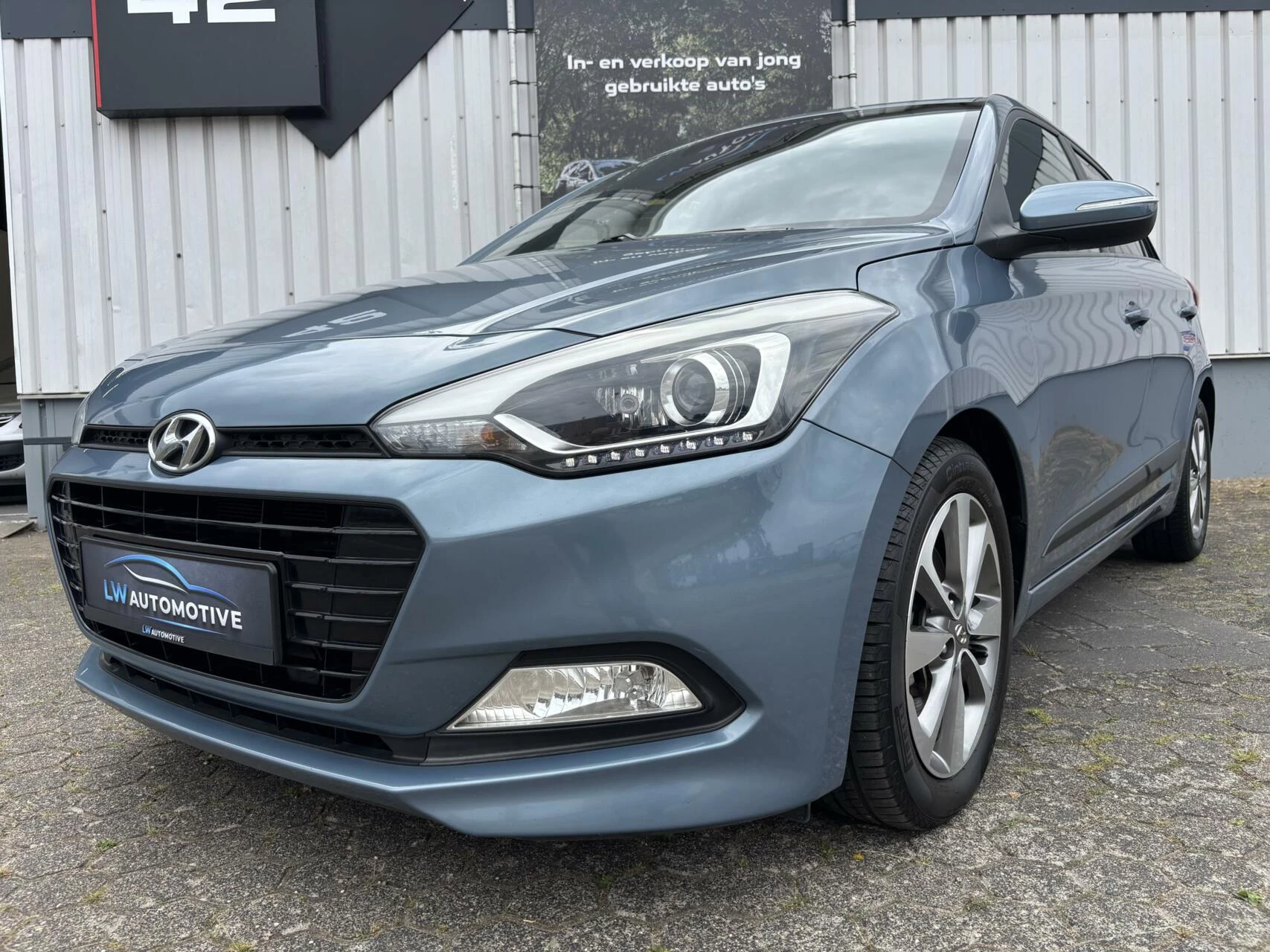 Hoofdafbeelding Hyundai i20