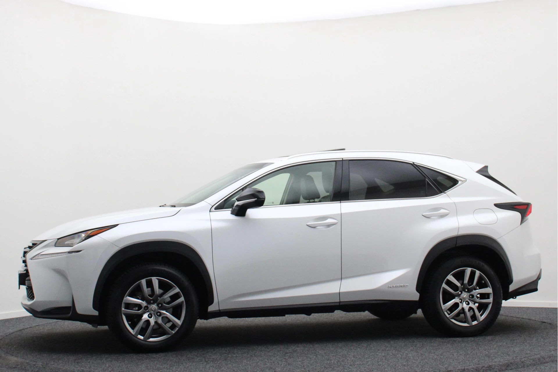 Hoofdafbeelding Lexus NX
