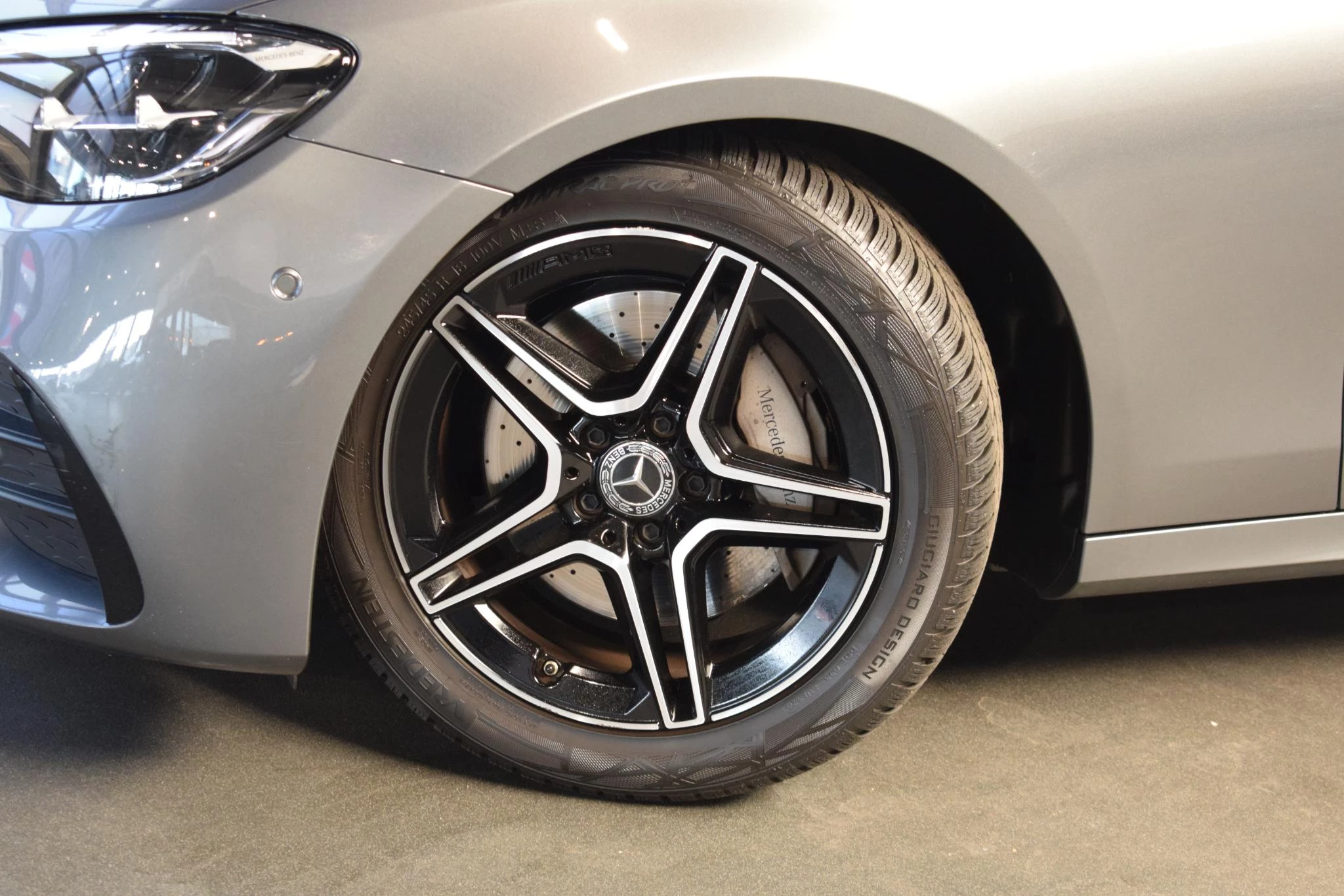 Hoofdafbeelding Mercedes-Benz E-Klasse