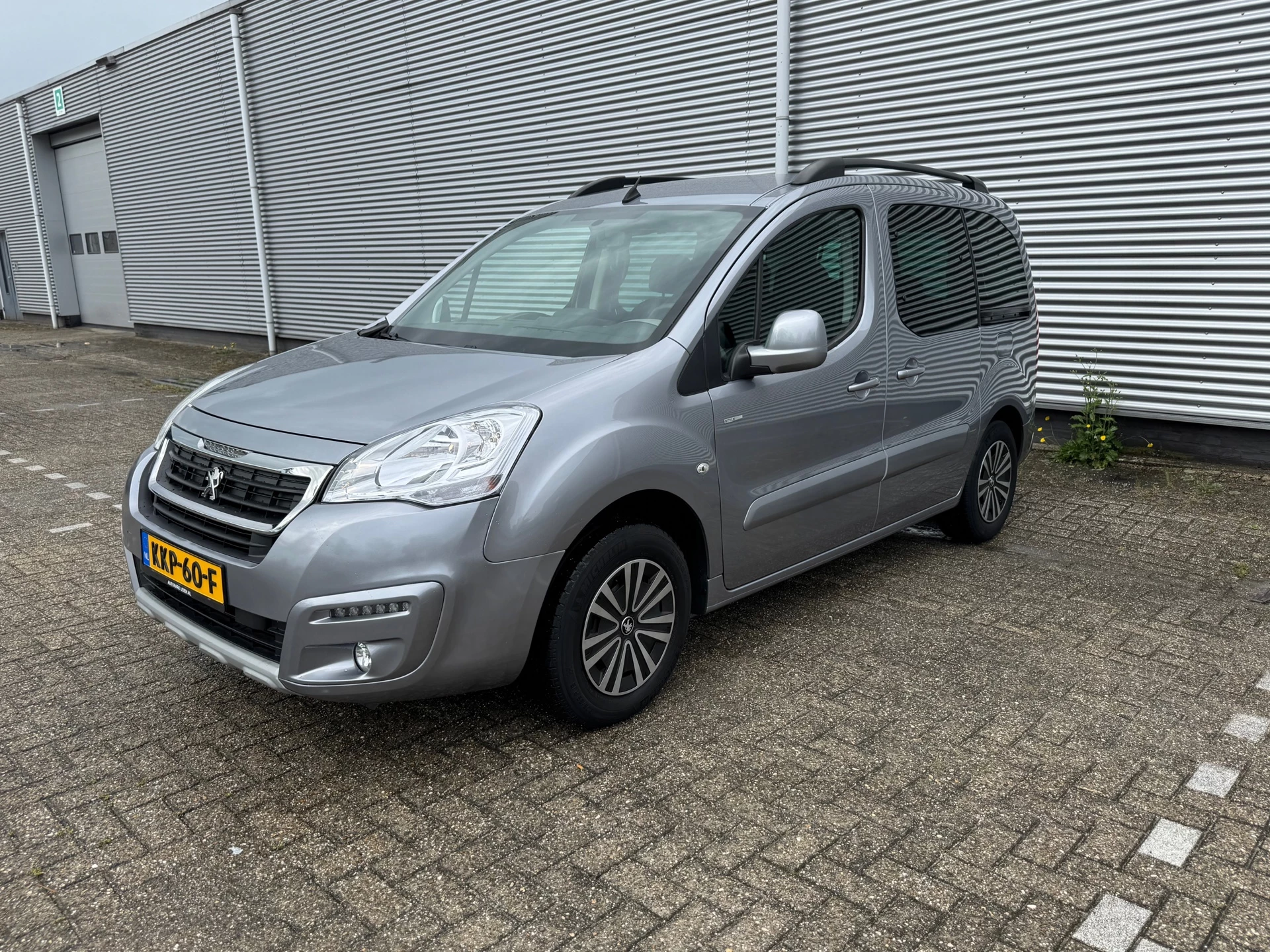 Hoofdafbeelding Peugeot Partner
