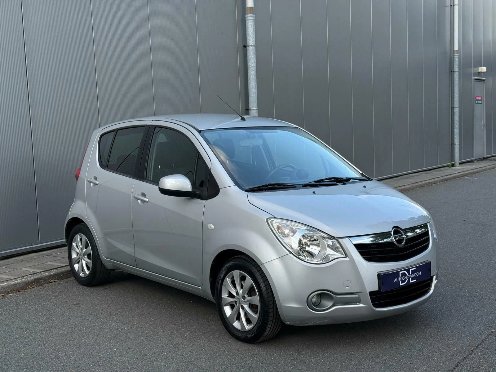 Hoofdafbeelding Opel Agila